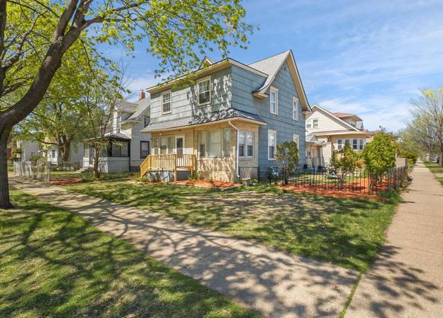 Property at 1541 Charles Ave, Saint Paul, MN 55104, 5 beds, 4 baths