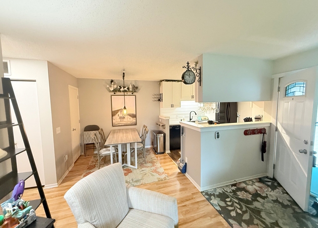 Property at 1721 Fulham St Unit A, Roseville, MN 55113, 2 beds, 2 baths