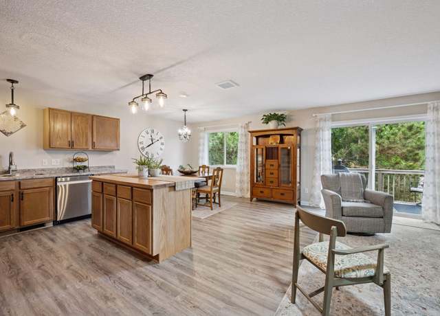Property at 1807 Lachman Ave NE, Saint Michael, MN 55376, 3 beds, 2 baths
