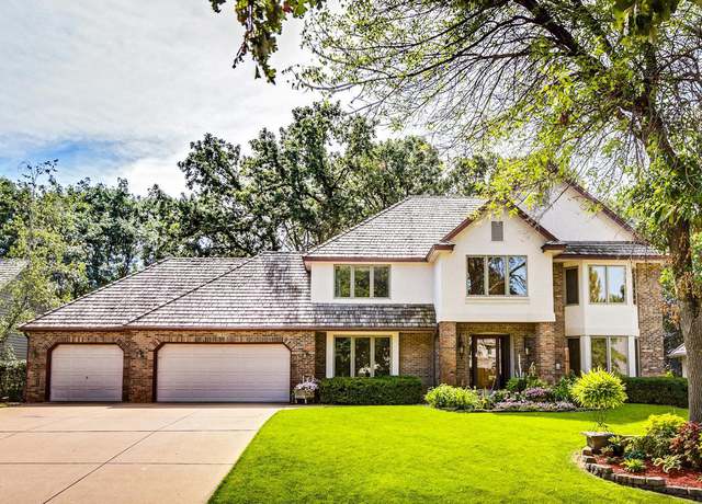 Photo of 1350 Meadow Ave, Shoreview, MN 55126