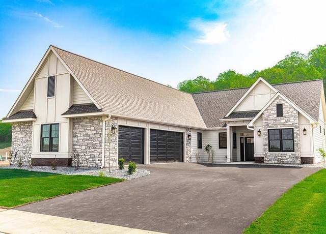 Property at 2118 Amanda Way, Hudson, WI 54016, 4 beds, 3 baths