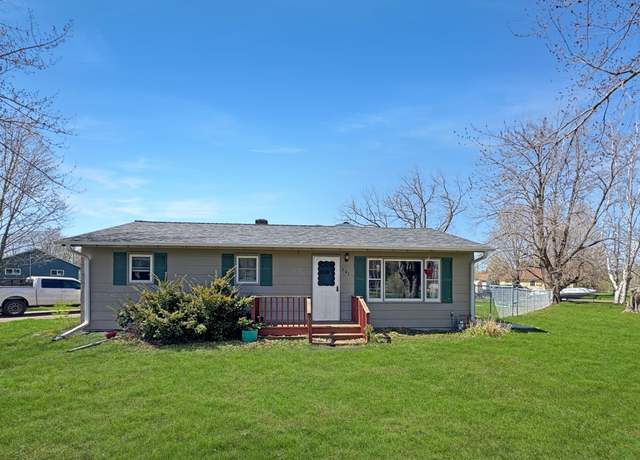 Property at 501 S 8th St, Luck, WI 54853, 4 beds, 2 baths