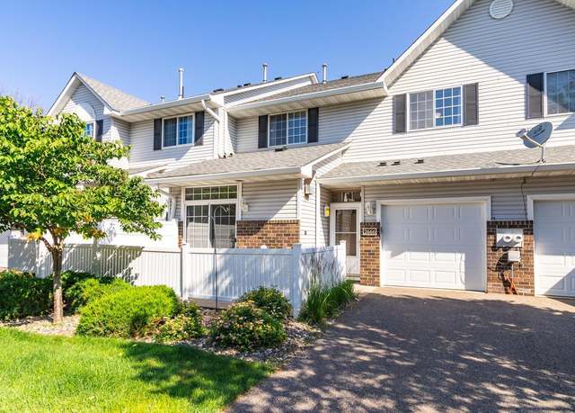 Property at 2666 Mallard Dr, Woodbury, MN 55125, 2 beds, 2 baths
