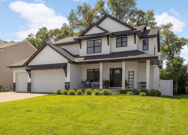 Property at 5674 Upper 179th St W, Lakeville, MN 55044, 4 beds, 3 baths