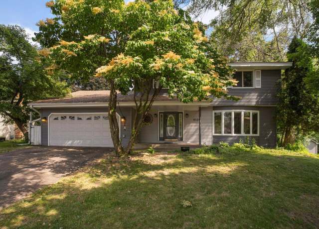 Property at 9125 66th Cir N, Brooklyn Park, MN 55428, 4 beds, 4 baths