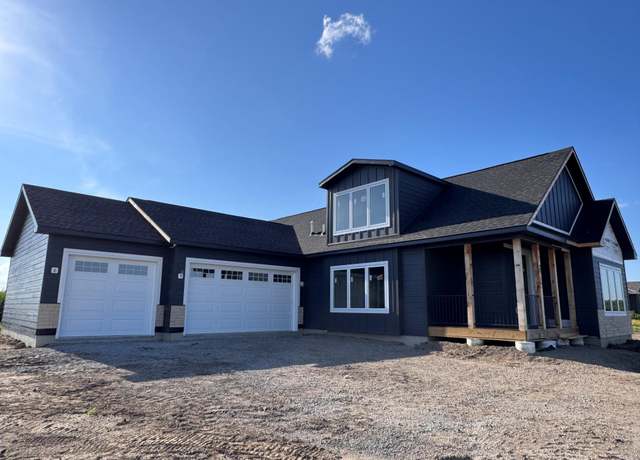 Property at 1508 Ellis Ave, Marshall, MN 56258, 3 beds, 2 baths