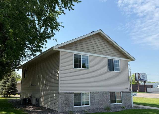 Property at 2434 1st St S, Saint Cloud, MN 56301, 5 beds, 2 baths