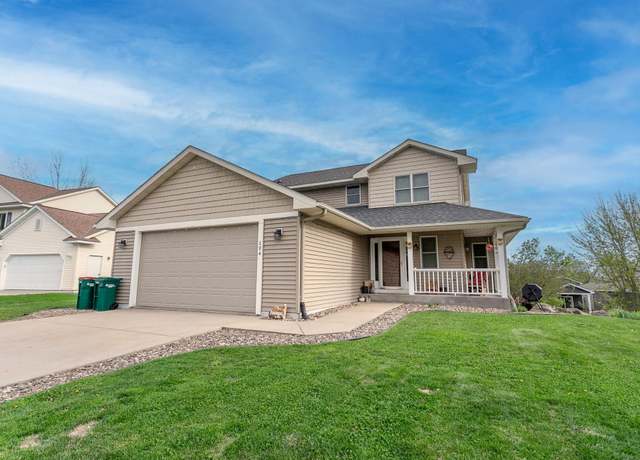 Property at 104 Sylla St, River Falls, WI 54022, 4 beds, 4 baths