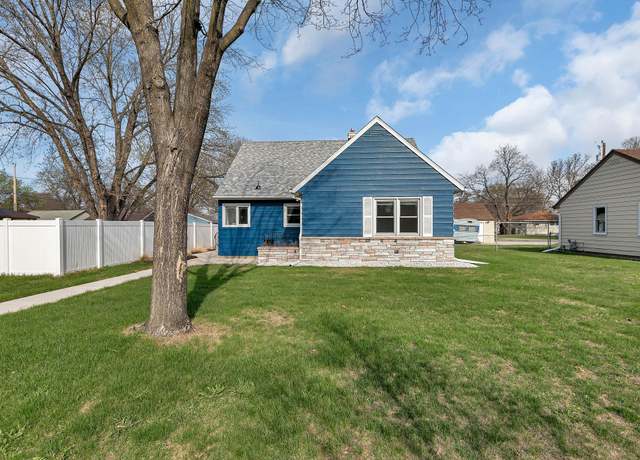Property at 42 23rd Ave N, Saint Cloud, MN 56303, 4 beds, 2 baths