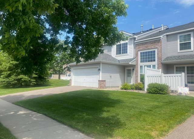 Property at 312 Wagon Wheel Ln, Chaska, MN 55318, 2 beds, 2 baths