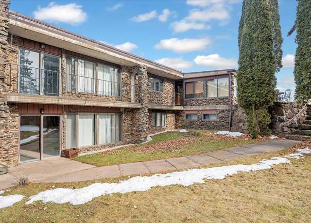 Property at 5312 S Stone Rd, Oakland Twp, WI 54874, 9 beds, 3 baths