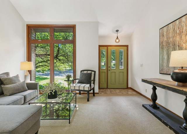 Property at 4500 Chatsworth St N, Shoreview, MN 55126, 4 beds, 3 baths
