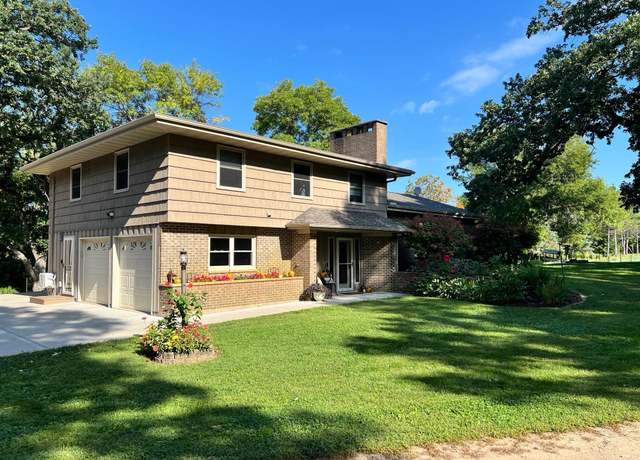Property at 72965 225th St, Albert Lea, MN 56007, 3 beds, 3 baths