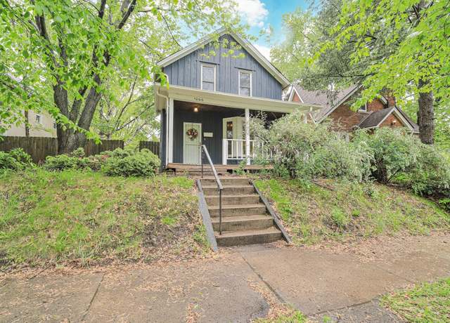 Property at 1066 Reaney Ave, Saint Paul, MN 55106, 3 beds, 1 bath