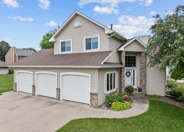 Property at 330 11th St NW, Byron, MN 55920, 4 beds, 3 baths