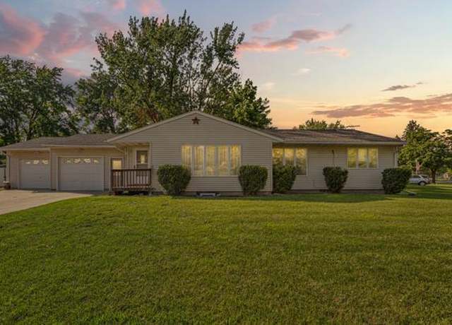 Property at 155 Hickory Ave NE, Montgomery, MN 56069, 4 beds, 3 baths