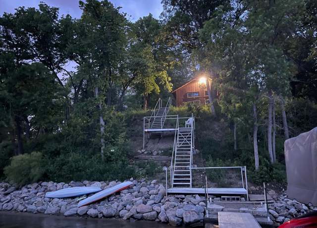 Property at 3313 Twin Island Cir NW, Prior Lake, MN 55372, 3 beds, 2 baths