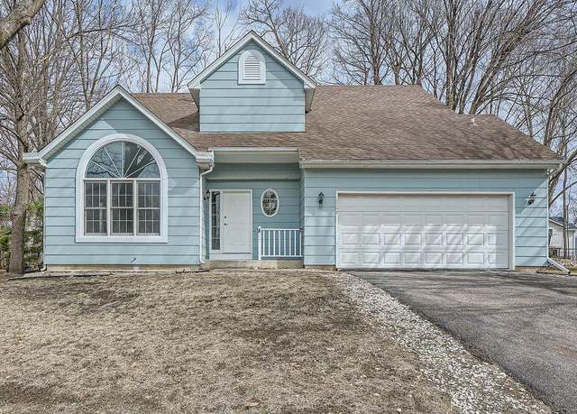 Property at 5298 S Park Dr, Savage, MN 55378, 4 beds, 4 baths