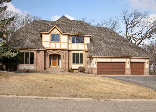 Property at 7823 128th St W, Apple Valley, MN 55124, 5 beds, 4 baths