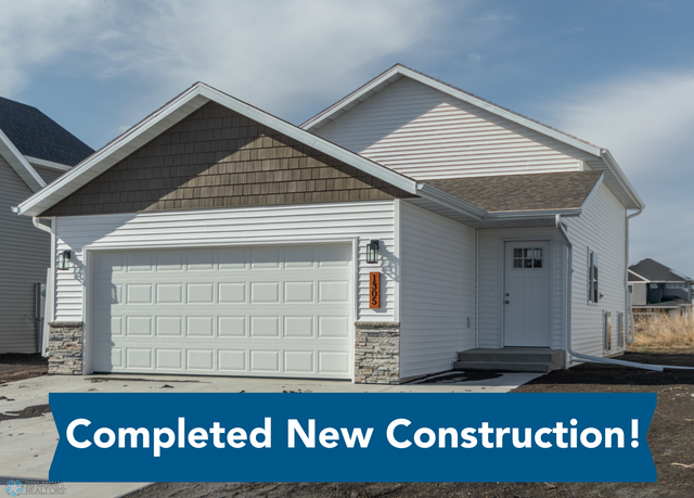 Property at 1305 Marlys Dr W, West Fargo, ND 58078, 3 beds, 2 baths