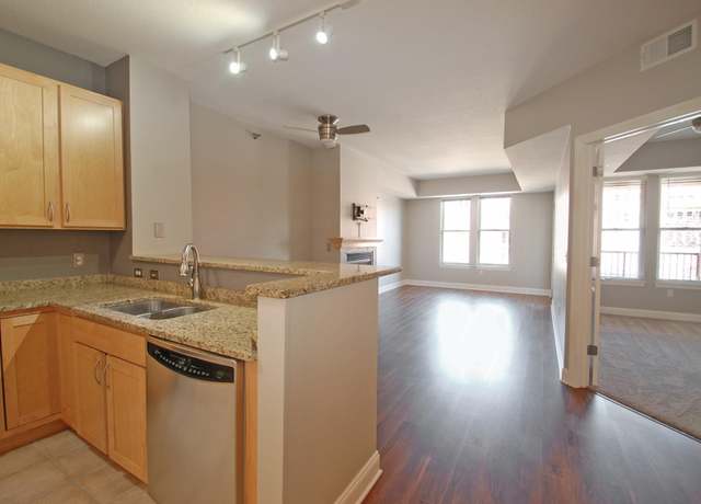 Property at 620 Main St N #215, Stillwater, MN 55082, 2 beds, 1 bath