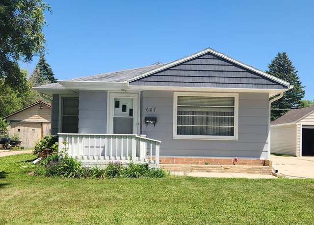 Property at 607 6th Ave SW, Pipestone, MN 56164, 2 beds, 2 baths