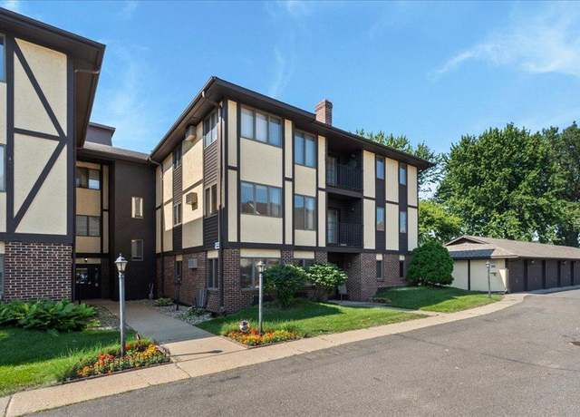 Property at 245 Park Ave S #206, Saint Cloud, MN 56301, 2 beds, 2 baths