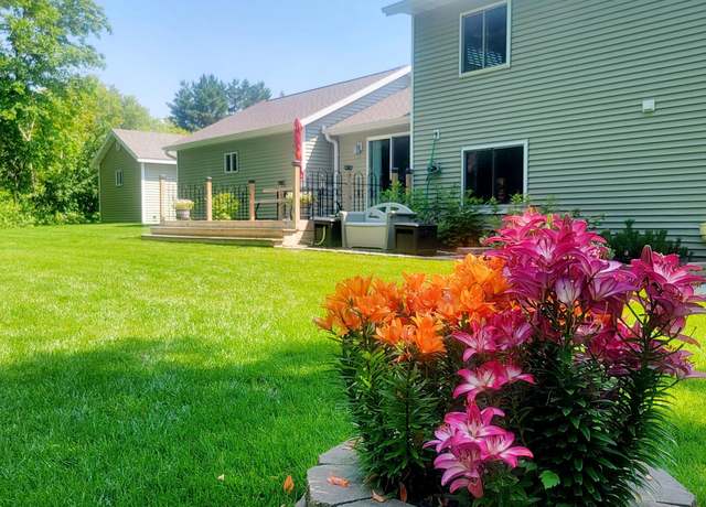 Property at 409 Hummingbird Ln, New York Mills, MN 56567, 3 beds, 2 baths