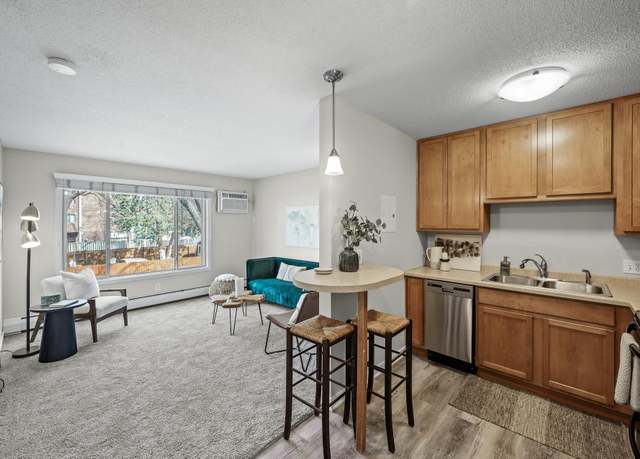 Property at 3729 Snelling Ave #203, Minneapolis, MN 55406, 1 bed, 1 bath