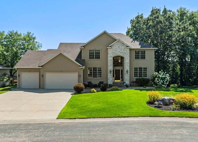 Property at 2226 Flora Ct, Lino Lakes, MN 55038, 6 beds, 4 baths