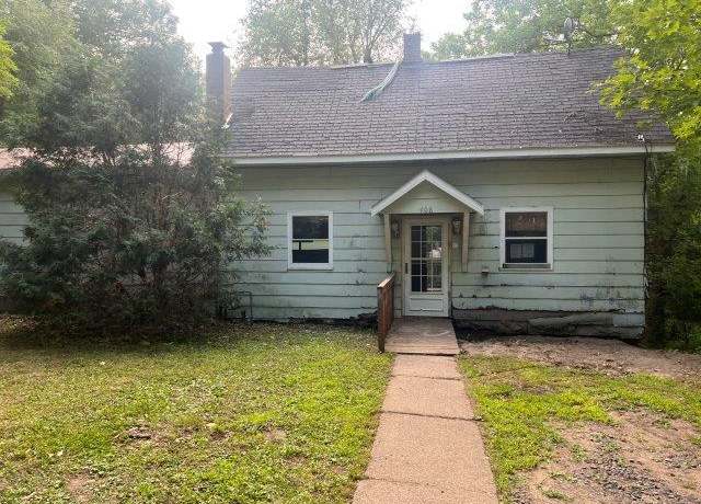 Photo of 408 Coon Ave S, Frederic, WI 54837