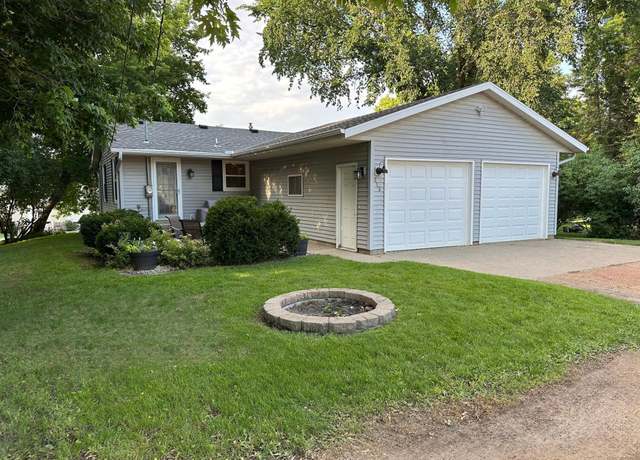Property at 313 Wilson St W, Norwood Young America, MN 55368, 3 beds, 2 baths