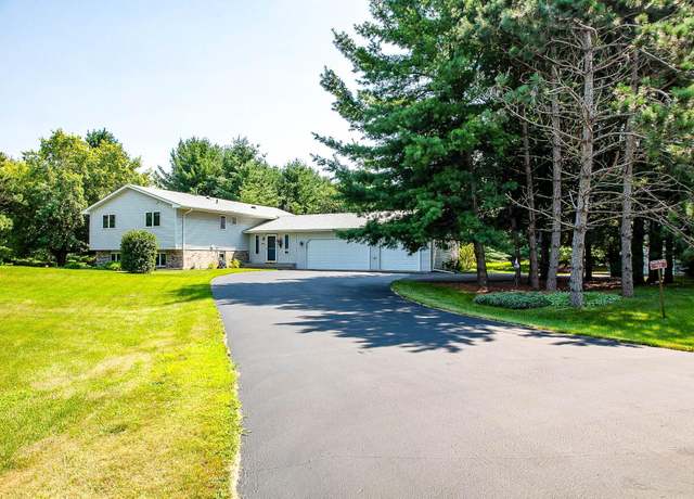 Property at 725 Packer Dr, Hudson, WI 54016, 4 beds, 3 baths