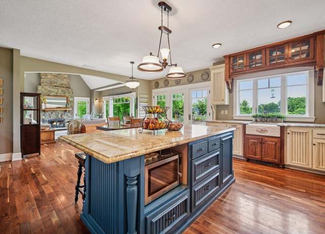 Property at 1755 Chateau Way, Minnetrista, MN 55359, 4 beds, 4 baths
