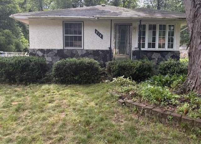 Property at 614 Cheryl St NE, Fridley, MN 55432, 3 beds, 1 bath