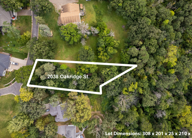 Property at 2038 Oakridge St, Saint Paul, MN 55119