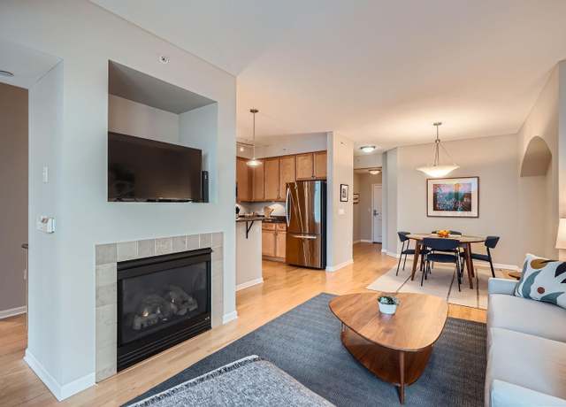 Property at 500 E Grant St #1205, Minneapolis, MN 55404, 1 bed, 2 baths