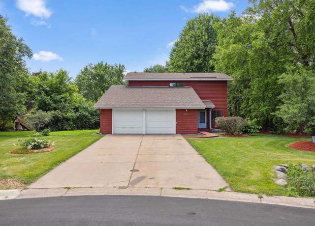 Property at 4325 Kirsten Ct, Eagan, MN 55123, 3 beds, 4 baths