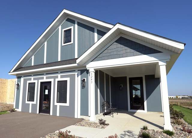 Property at 5243 217th St W, Farmington, MN 55024, 3 beds, 3 baths