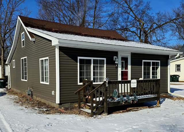 Property at 521 1st St N, Waterville, MN 56096, 2 beds, 1 bath