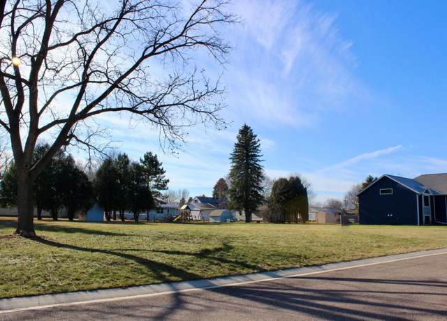Property at 139 6th St NW, Blooming Prairie, MN 55917