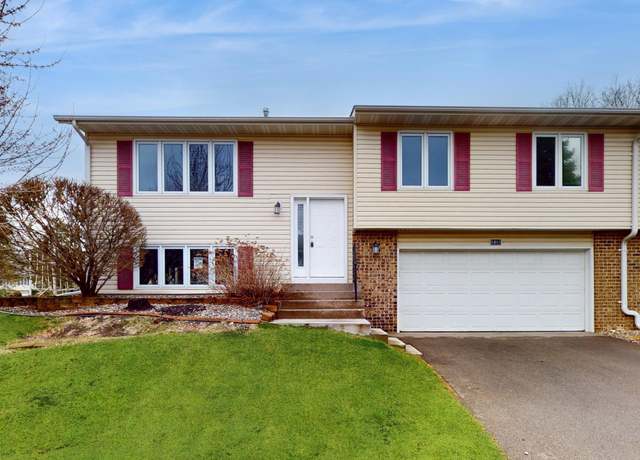 Property at 8401 W 100th St, Bloomington, MN 55438, 2 beds, 2 baths