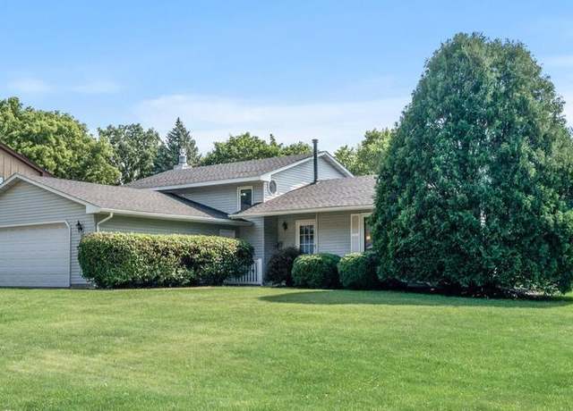 Property at 1902 Duck Pond Dr, West Saint Paul, MN 55118, 5 beds, 3 baths