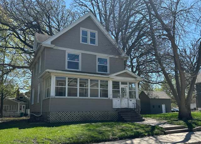 Property at 319 Court St, Albert Lea, MN 56007, 4 beds, 1 bath
