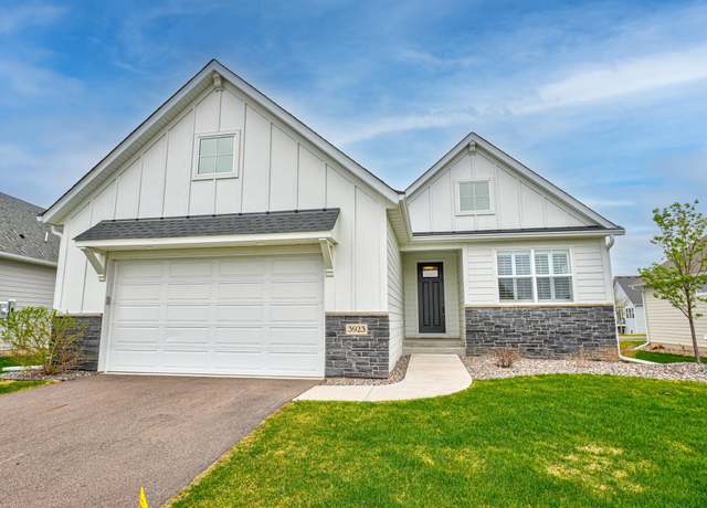 Property at 3923 Kokanee Ln N, Lake Elmo, MN 55042, 3 beds, 3 baths