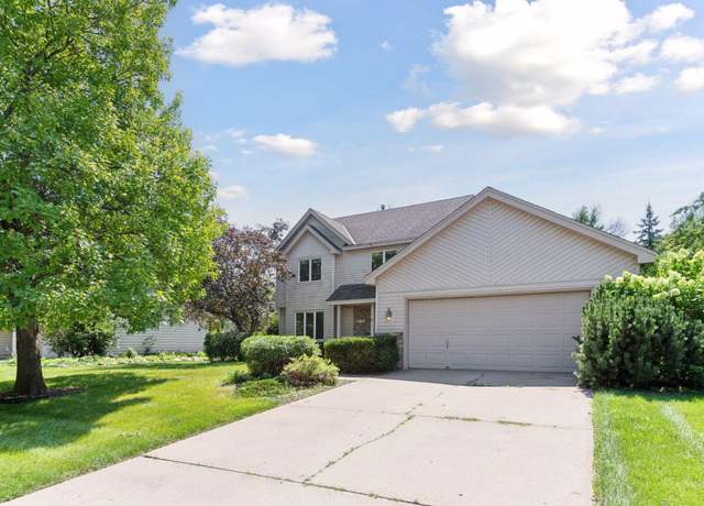 Property at 439 Ridge Ln, Chaska, MN 55318, 4 beds, 4 baths