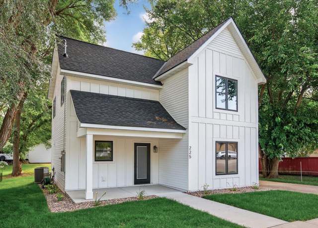 Property at 225 Cherry Ave N, Annandale, MN 55302, 3 beds, 3 baths