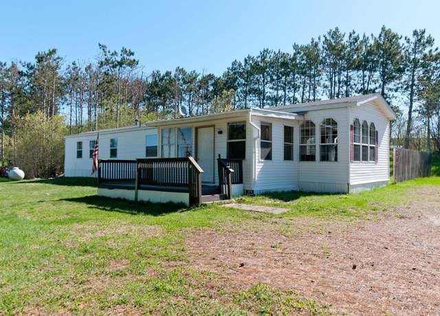 Property at 2218 10 1/8 Ave, Chetek, WI 54728, 3 beds, 2 baths
