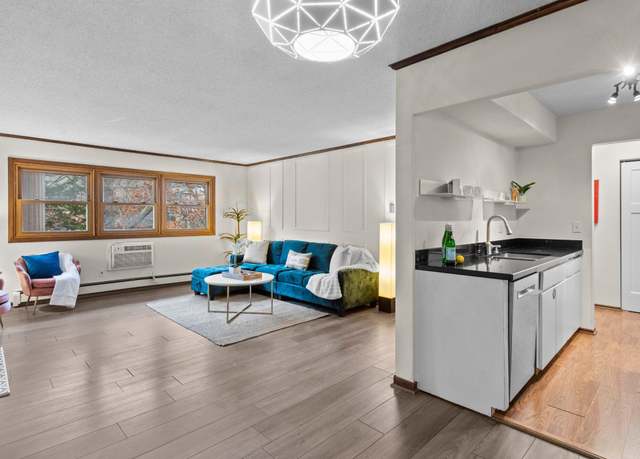 Property at 456 Summit Ave #201, Saint Paul, MN 55102, 2 beds, 1 bath