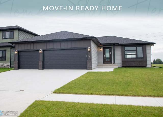 Property at 1455 66th Ave S, Fargo, ND 58104, 3 beds, 2 baths